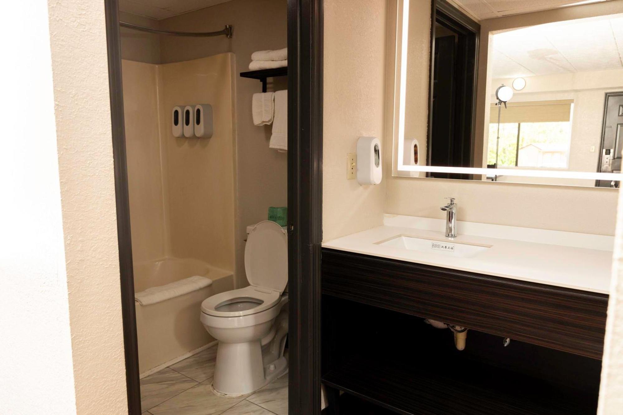 Paragon Inn Hillsboro Eksteriør billede